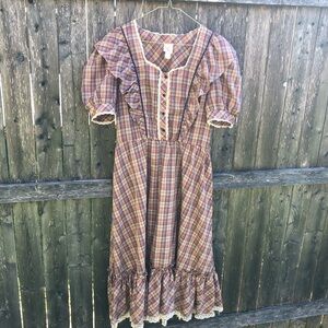 Vintage 70s candi jones Plaid Ruffle Dress with Lace Trim